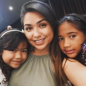 Meet your Posher, Andria